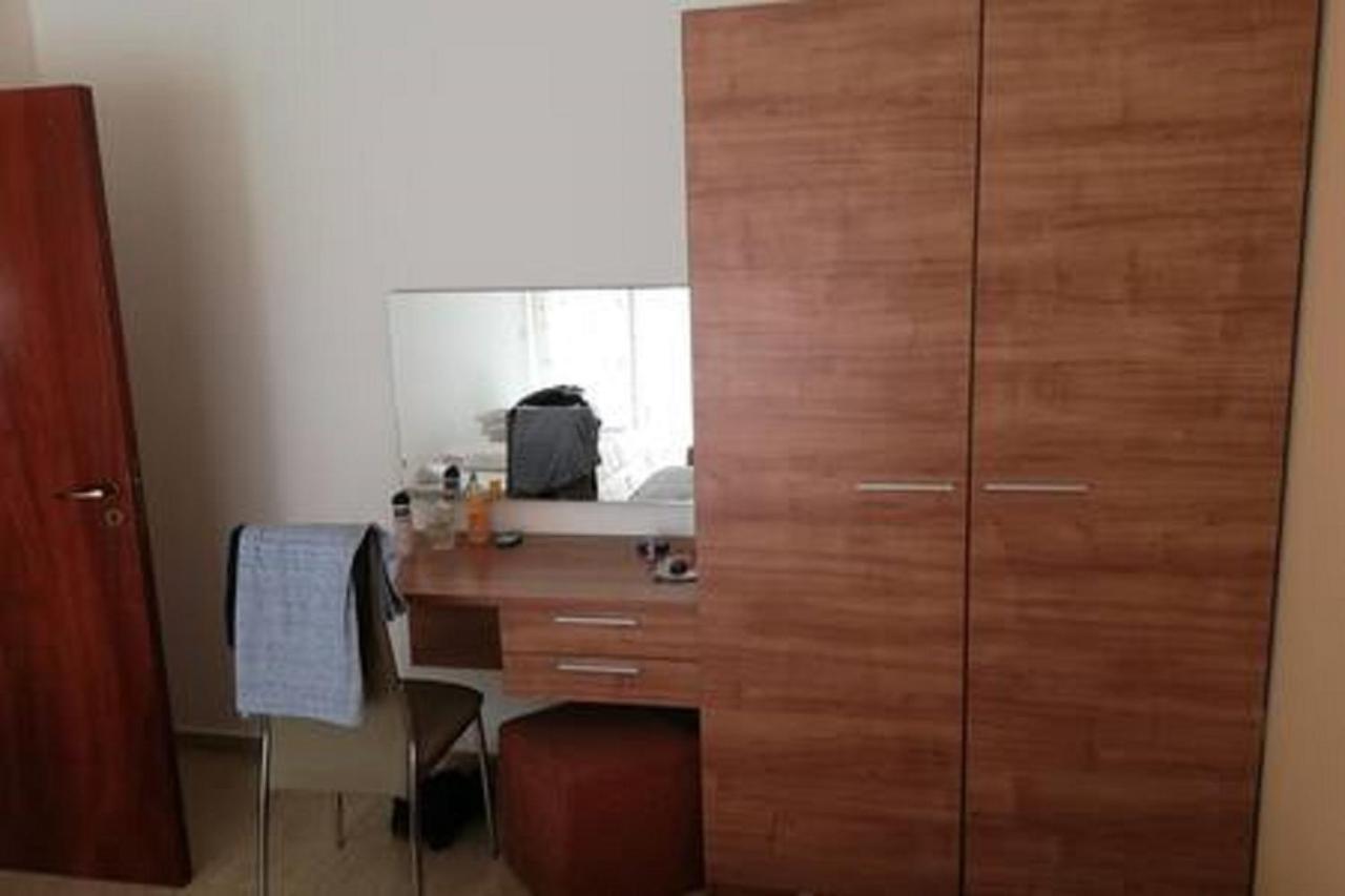 Yves 2 Bed Apart At Sun Village Sunny Beach Not Far Away From The Sea Buitenkant foto